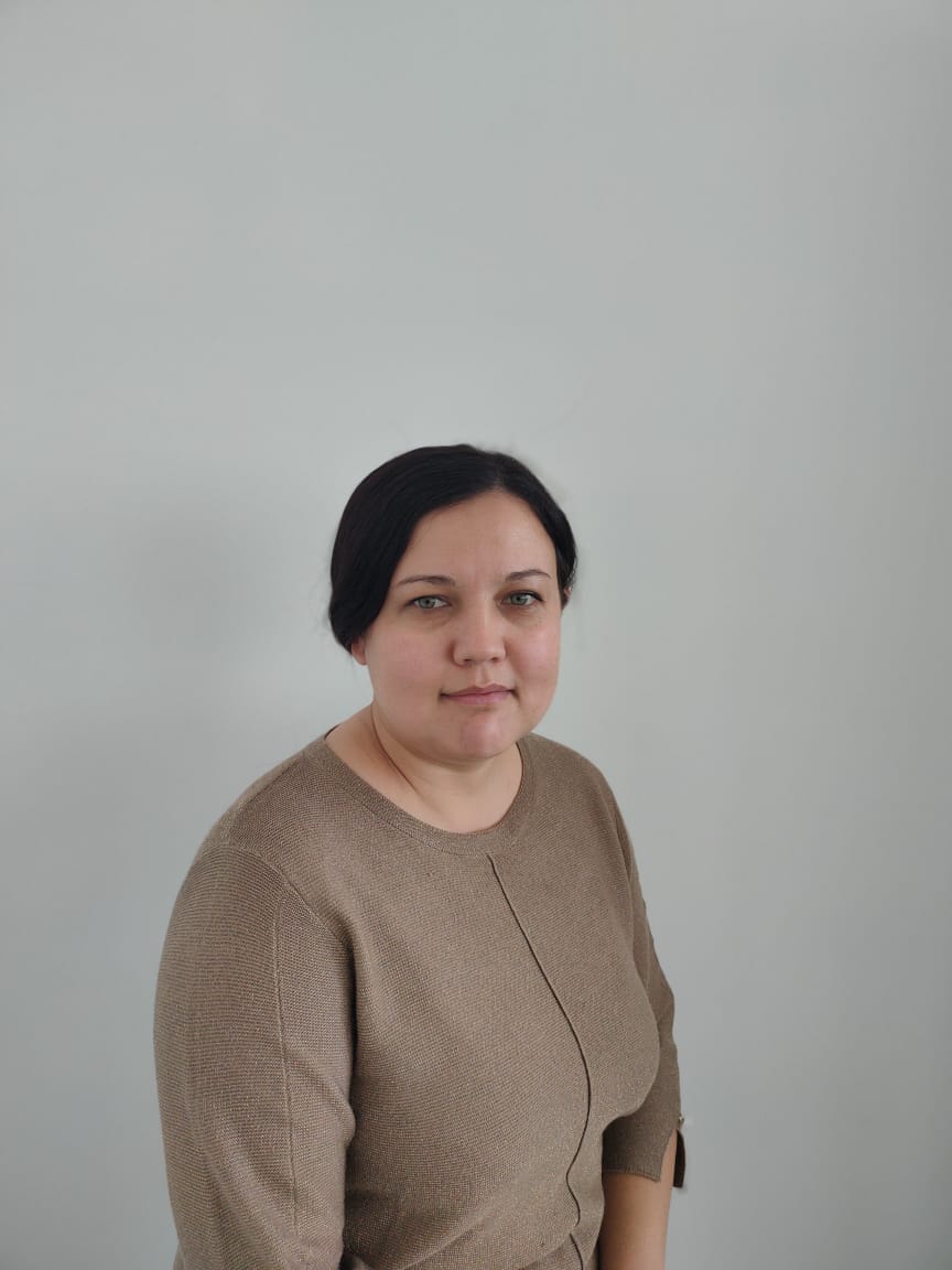 Григорян Елена Николаевна.
